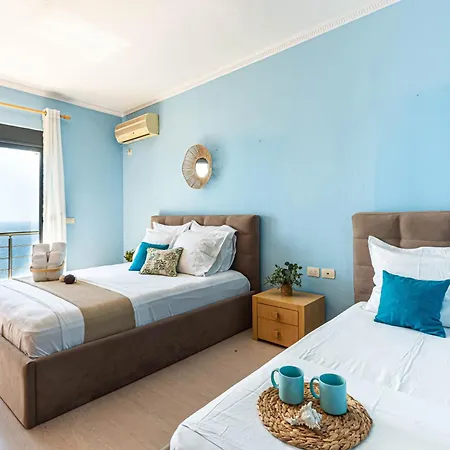 Penthouse, 3 Bedroom With Super Sea View Veranda Apartment *