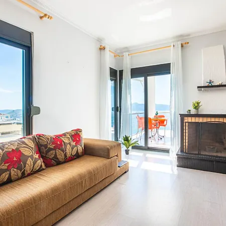 Apartment Penthouse, 3 Bedroom With Super Sea View Veranda Sarande